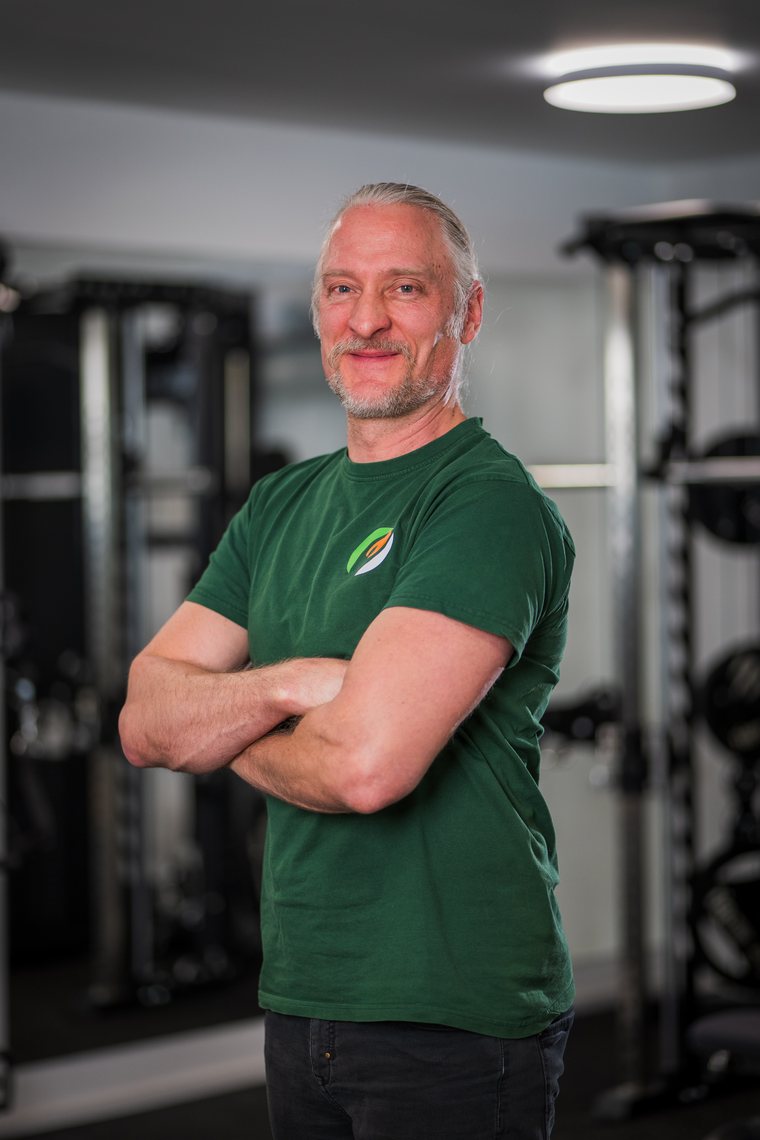 Mischa — Physiotherapeut, Physio Humanitas Essen