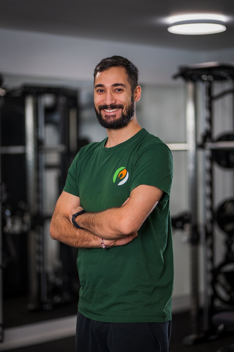 Oguz — Physiotherapeut, Physio Humanitas Essen
